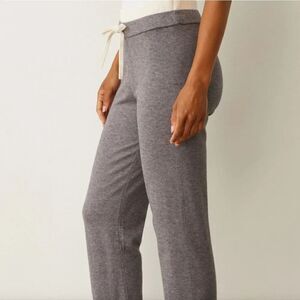 Monroe Cashmere Jogger Pants.Cashmere.